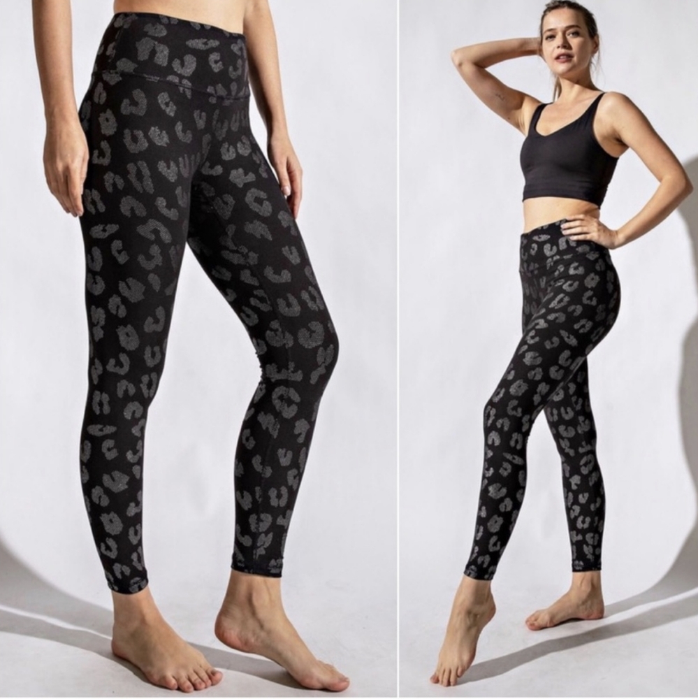 Black High Waisted Leggings w/a Beautiful Shiny Silver Leopard Print
